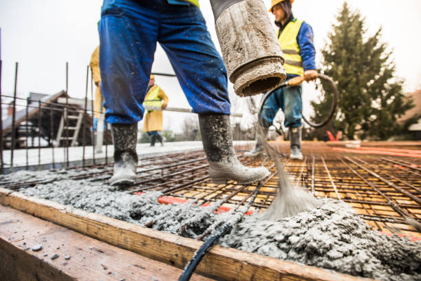 Best Commercial Concrete Contractor  in Dilworth, MN